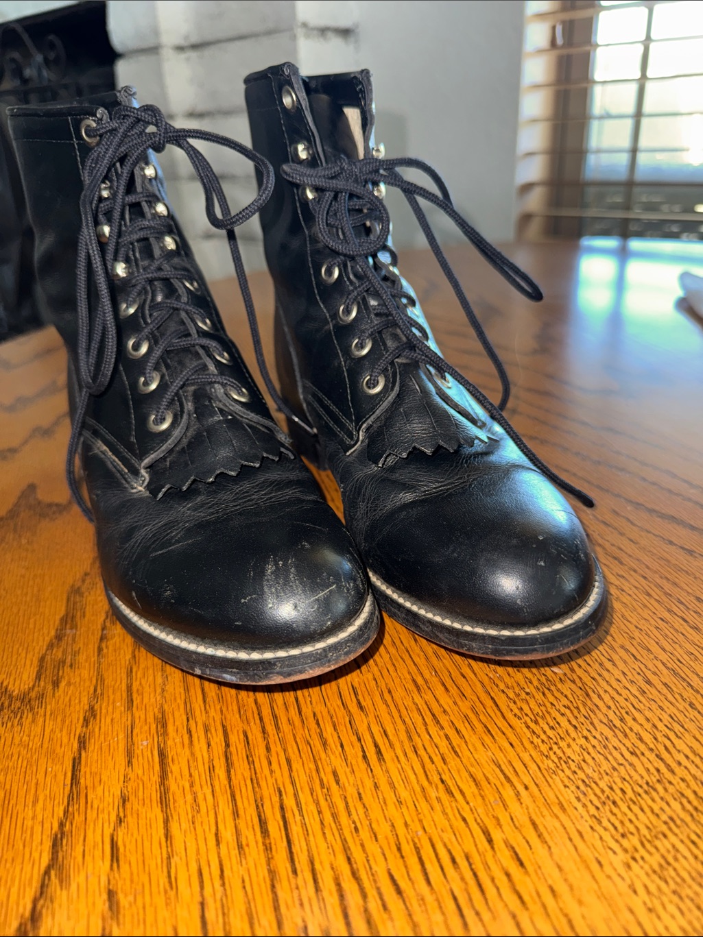 Women’s Justin Lace Up Boots
